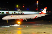 Austrian Airlines Embraer ERJ-195LR (ERJ-190-200LR) (OE-LWB) at  Hamburg - Fuhlsbuettel (Helmut Schmidt), Germany