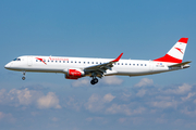 Austrian Airlines Embraer ERJ-195LR (ERJ-190-200LR) (OE-LWB) at  Hamburg - Fuhlsbuettel (Helmut Schmidt), Germany