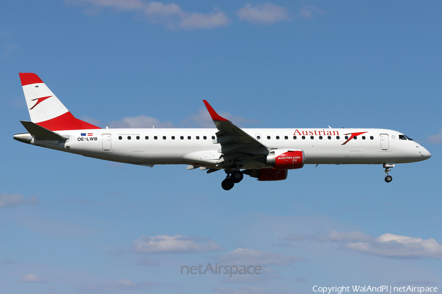 Austrian Airlines Embraer ERJ-195LR (ERJ-190-200LR) (OE-LWB) | Photo 504487