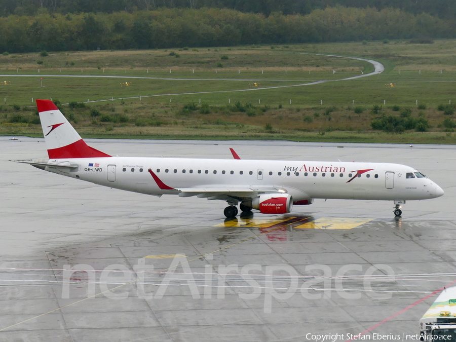 Austrian Airlines Embraer ERJ-195LR (ERJ-190-200LR) (OE-LWD) | Photo 405341