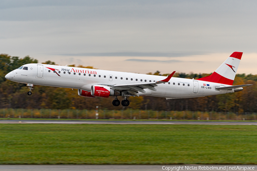 Austrian Airlines Embraer ERJ-195LR (ERJ-190-200LR) (OE-LWD) | Photo 408391