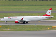 Austrian Airlines Embraer ERJ-195LR (ERJ-190-200LR) (OE-LWI) at  Vienna - Schwechat, Austria