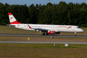 Austrian Airlines Embraer ERJ-195LR (ERJ-190-200LR) (OE-LWI) at  Hamburg - Fuhlsbuettel (Helmut Schmidt), Germany