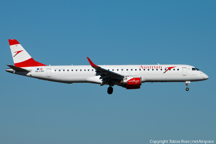 Austrian Airlines Embraer ERJ-195LR (ERJ-190-200LR) (OE-LWL) | Photo 305138