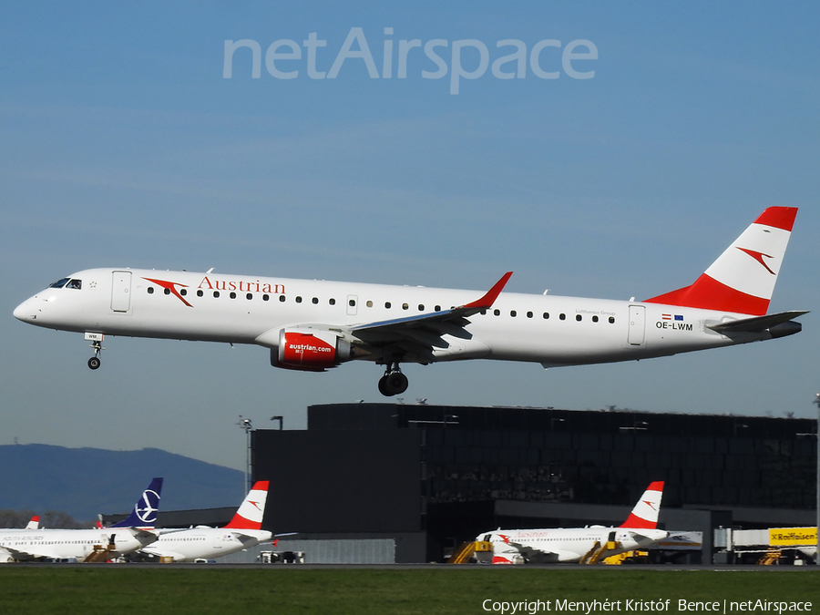 Austrian Airlines Embraer ERJ-195LR (ERJ-190-200LR) (OE-LWM) | Photo 405003