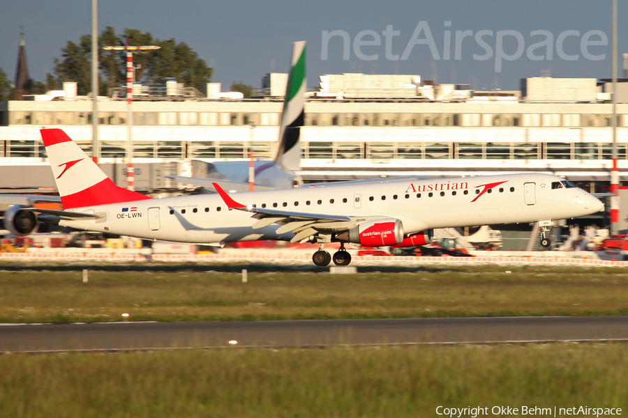 Austrian Airlines Embraer ERJ-195LR (ERJ-190-200LR) (OE-LWN) | Photo 324104