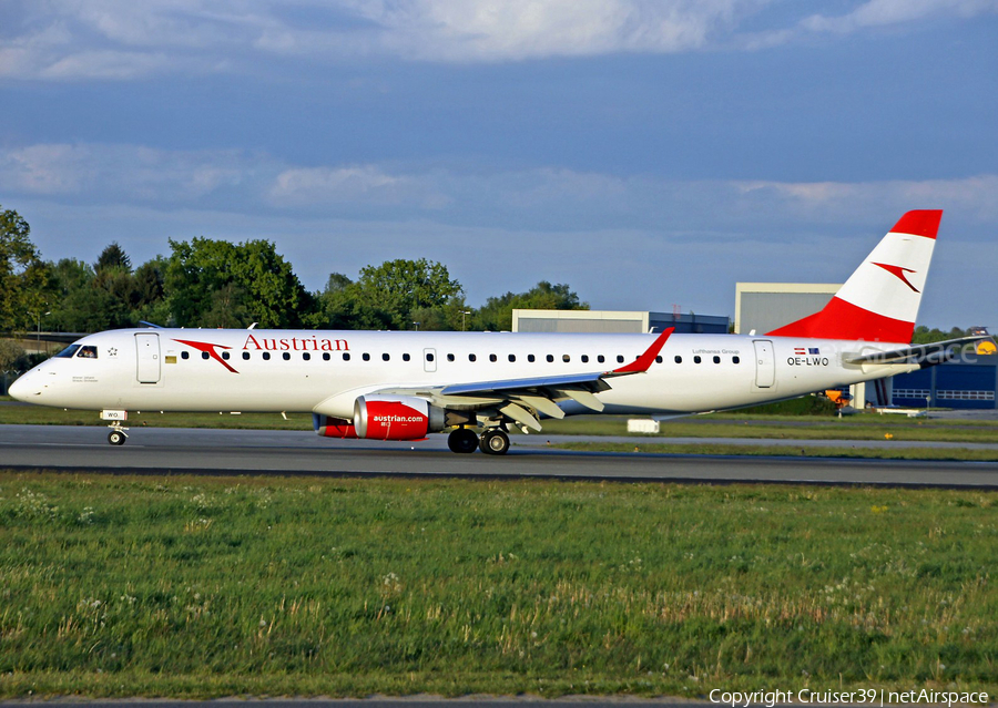 Austrian Airlines Embraer ERJ-195LR (ERJ-190-200LR) (OE-LWO) | Photo 360105