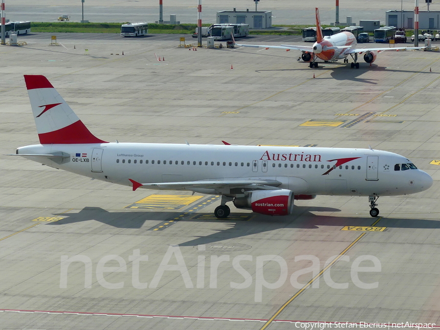 Austrian Airlines Airbus A320-216 (OE-LXB) | Photo 528889