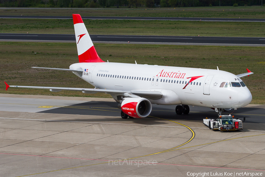 Austrian Airlines Airbus A320-216 (OE-LXB) | Photo 318295
