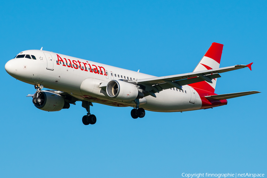 Austrian Airlines Airbus A320-214 (OE-LZB) | Photo 477366