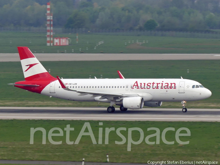 Austrian Airlines Airbus A320-214 (OE-LZE) | Photo 504349
