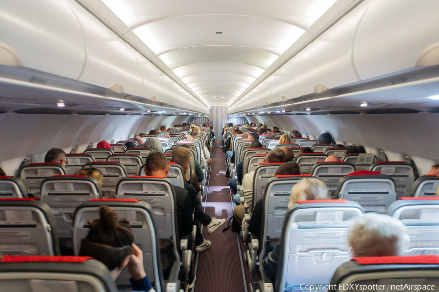 Austrian Airlines Airbus A320-214 (OE-LZE) | Photo 602829