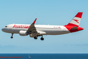 Austrian Airlines Airbus A320-214 (OE-LZF) at  Gran Canaria, Spain