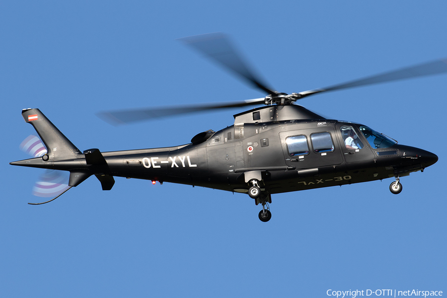 ヘリコプター AW109SP AgustaWestland Grand new（Private