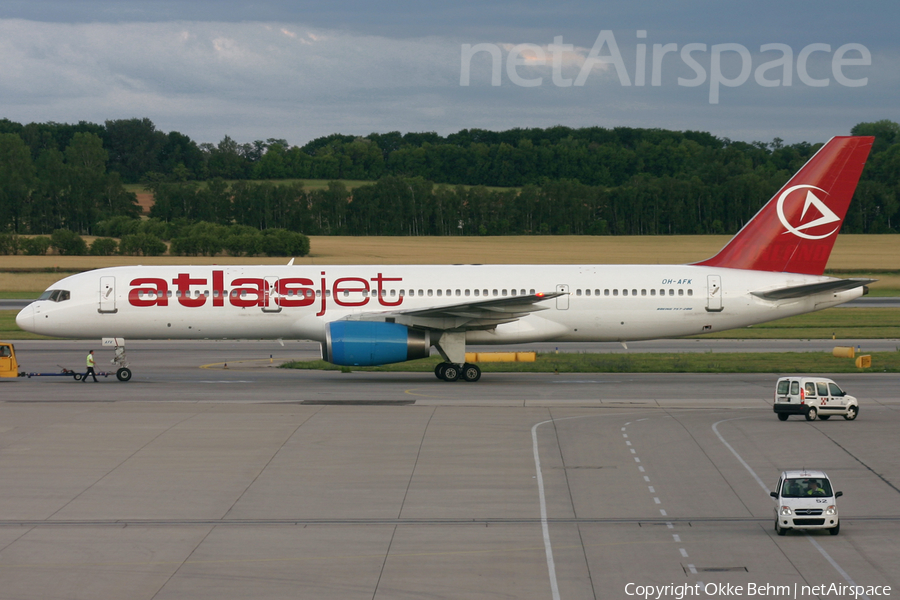 Atlasjet Boeing 757-28A (OH-AFK) | Photo 191983