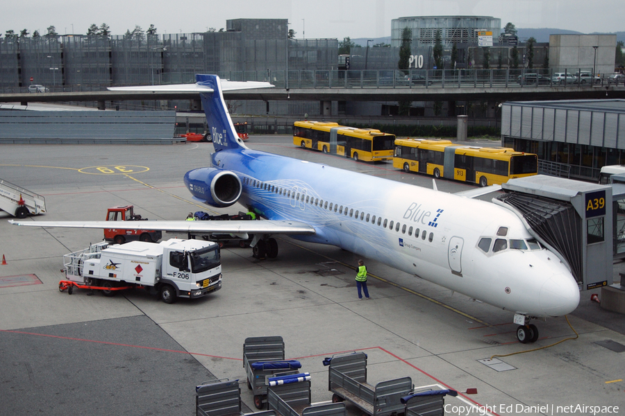 Blue1 Boeing 717-2CM (OH-BLG) | Photo 14177