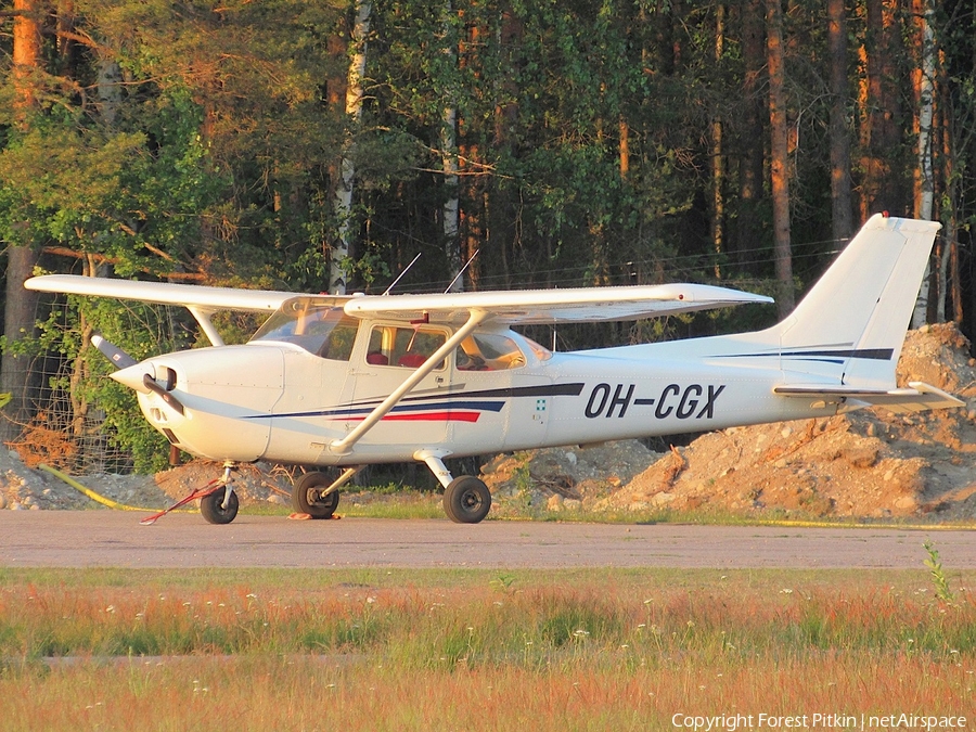 (Private) Cessna F172M Skyhawk (OH-CGX) | Photo 466573