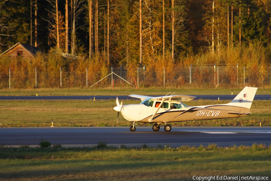 (Private) Cessna 172P Skyhawk (OH-CVB) | Photo 268204