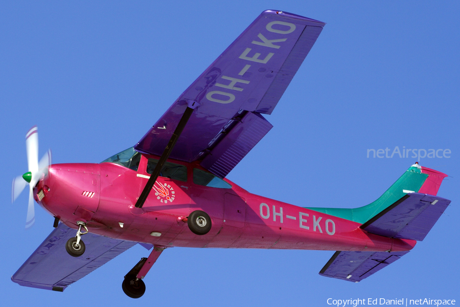 Skydive Oulu Cessna 182P Skylane (OH-EKO) | Photo 3975