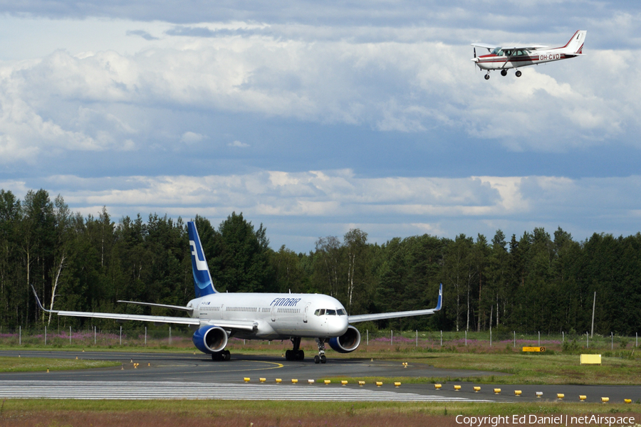 Finnair Boeing 757-2Q8 (OH-LBS) | Photo 22990