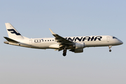 Finnair Embraer ERJ-190LR (ERJ-190-100LR) (OH-LKH) at  Warsaw - Frederic Chopin International, Poland