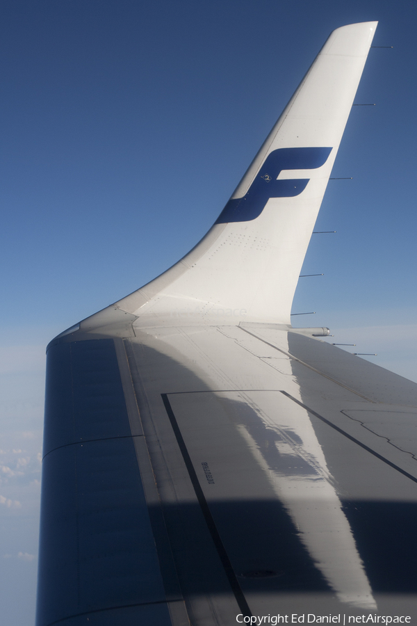 Finnair Embraer ERJ-190LR (ERJ-190-100LR) (OH-LKP) | Photo 44084