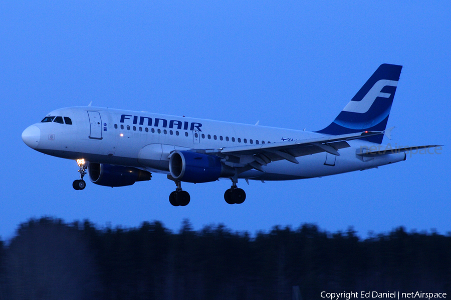 Finnair Airbus A319-112 (OH-LVC) | Photo 3941
