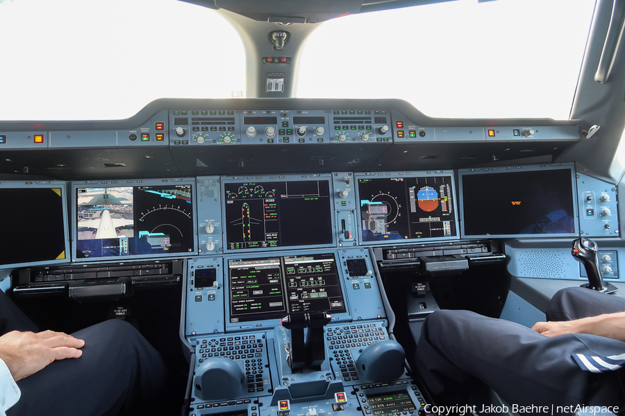 Finnair Airbus A350-941 (OH-LWA) | Photo 244457