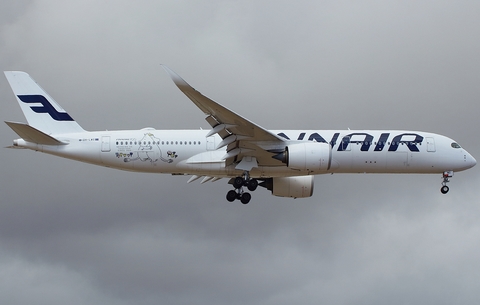 Finnair Airbus A350-941 (OH-LWO) at  Gran Canaria, Spain