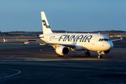 Finnair Airbus A320-214 (OH-LXH) at  Helsinki - Vantaa, Finland