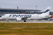 Finnair Airbus A320-214 (OH-LXK) at  Berlin Brandenburg, Germany