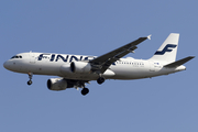 Finnair Airbus A320-214 (OH-LXK) at  Warsaw - Frederic Chopin International, Poland