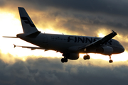 Finnair Airbus A320-214 (OH-LXL) at  London - Heathrow, United Kingdom