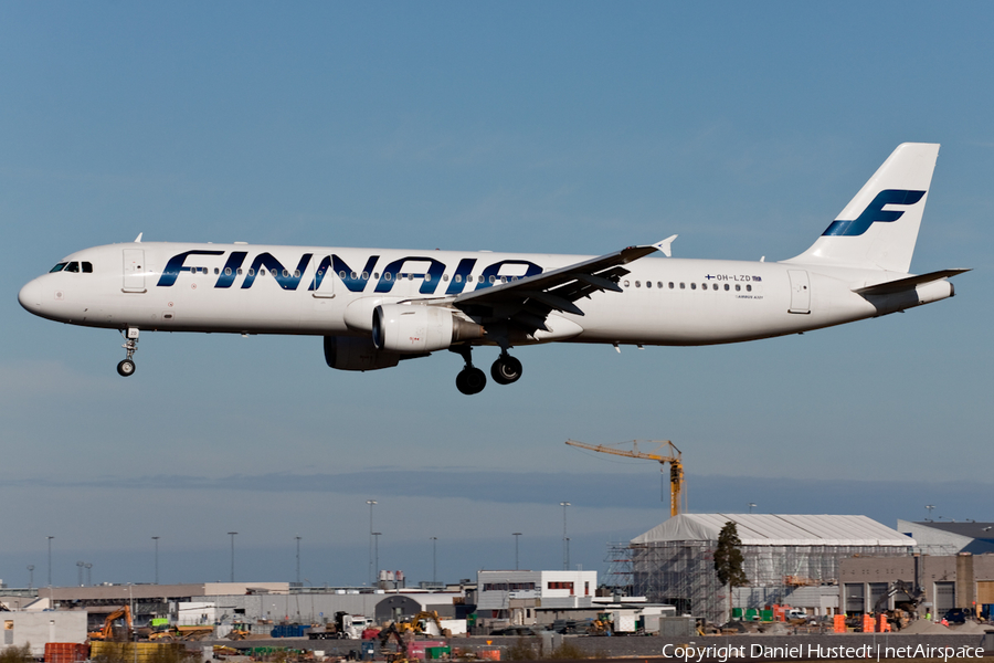 Finnair Airbus A321-211 (OH-LZD) | Photo 422228