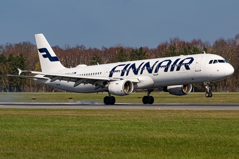 Finnair Airbus A321-211 (OH-LZE) at  Hamburg - Fuhlsbuettel (Helmut Schmidt), Germany
