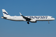 Finnair Airbus A321-231 (OH-LZS) at  London - Heathrow, United Kingdom