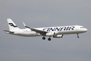 Finnair Airbus A321-231 (OH-LZT) at  London - Heathrow, United Kingdom