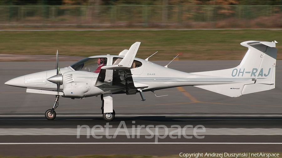 (Private) Diamond DA42 Twin Star (OH-RAJ) | Photo 209812