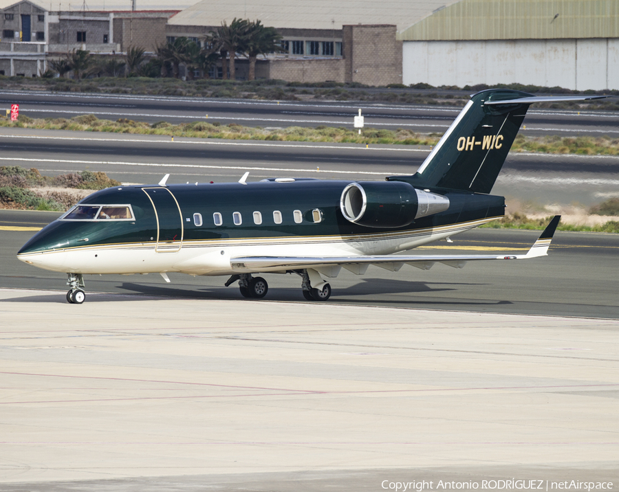 Jetflite Bombardier CL-600-2B16 Challenger 604 (OH-WIC) | Photo 211160