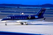Jetflite Bombardier CL-600-2B16 Challenger 604 (OH-WIC) at  Tenerife Sur - Reina Sofia, Spain