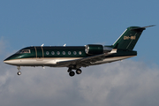 Jetflite Bombardier CL-600-2B16 Challenger 604 (OH-WII) at  Hamburg - Fuhlsbuettel (Helmut Schmidt), Germany