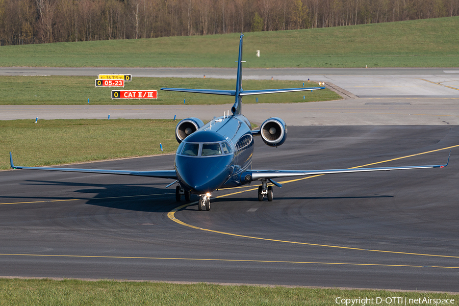 ECLair Aviation Gulfstream G200 (OK-GLF) | Photo 544010