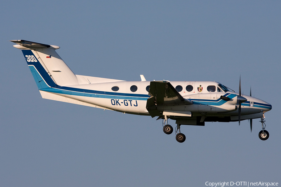Time Air Beech King Air B300LW (OK-GTJ) | Photo 267711