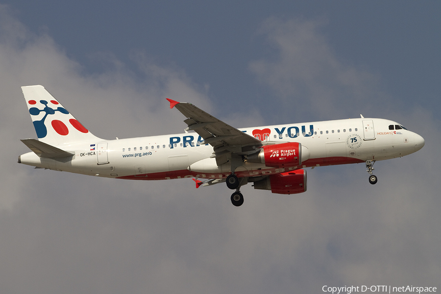 Holidays Czech Airlines Airbus A320-214 (OK-HCA) | Photo 391894