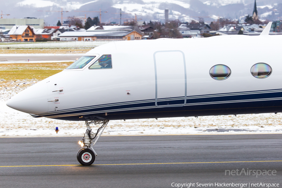 ABS Jets Gulfstream G-V-SP (G550) (OK-JMD) | Photo 209737