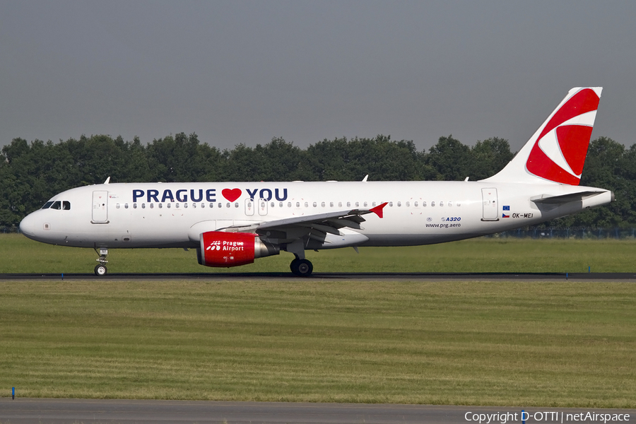 CSA Czech Airlines Airbus A320-214 (OK-MEI) | Photo 439329