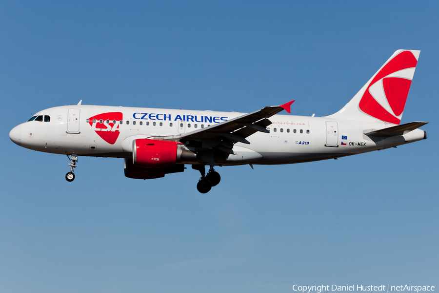 CSA Czech Airlines Airbus A319-112 (OK-MEK) | Photo 422137