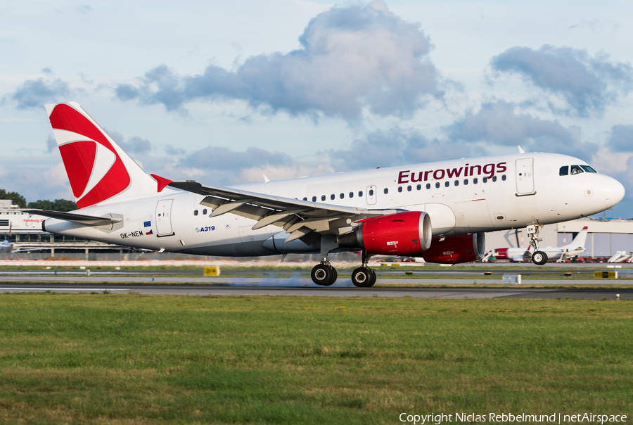 Eurowings (CSA Czech Airlines) Airbus A319-112 (OK-NEM) | Photo 343370