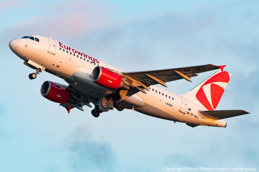 Eurowings (CSA Czech Airlines) Airbus A319-112 (OK-NEO) | Photo 363740