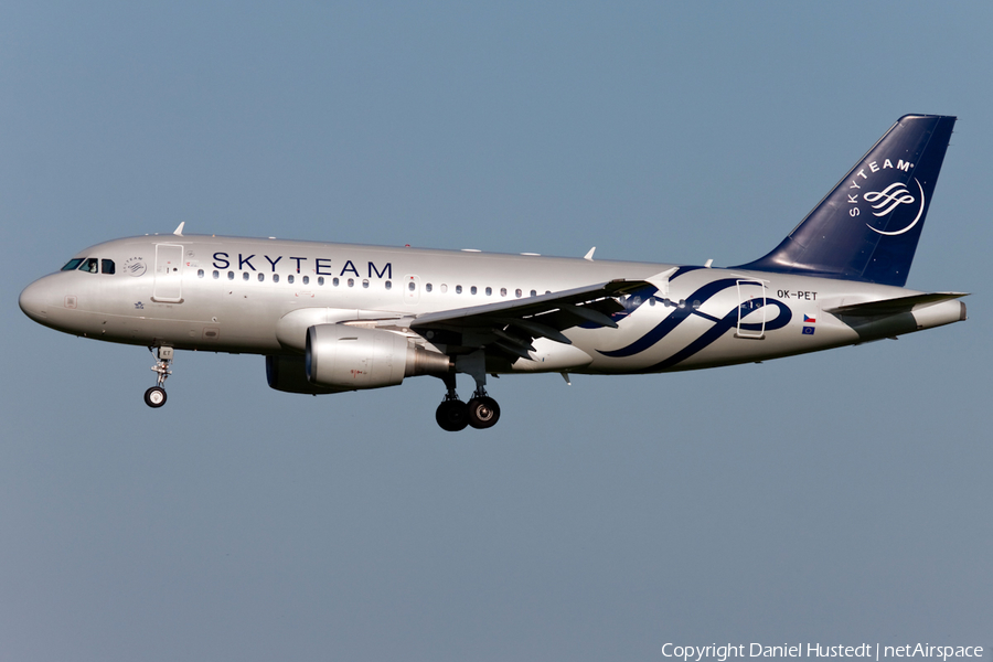 CSA Czech Airlines Airbus A319-112 (OK-PET) | Photo 479792
